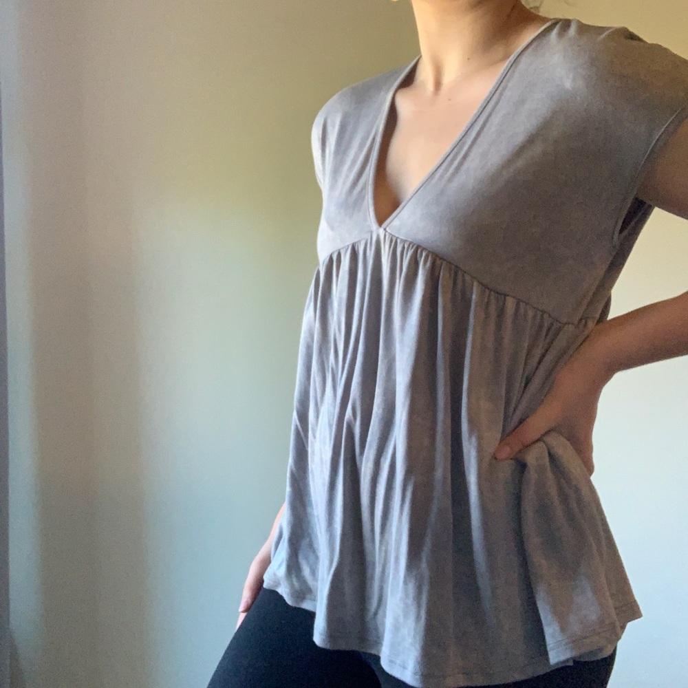 flowy light gray blouse
